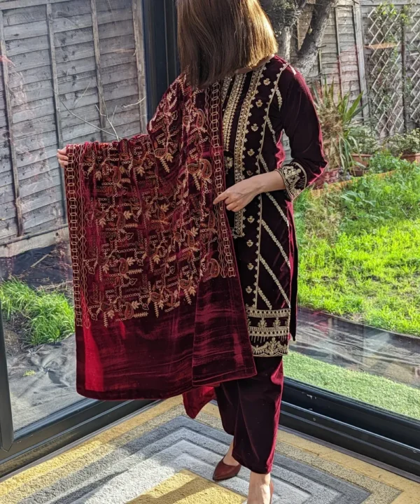 Women Traditional Pakistani Shawl Chaddar