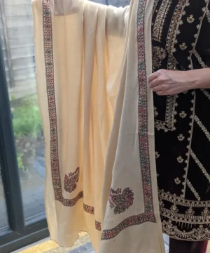 Women Traditional Pakistani Shawl Chaddar