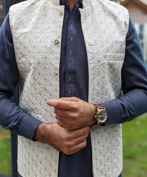 Men Traditional Pakistani Waist Coat