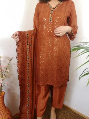 Women Traditional Pakistani Clothes Eid Collection 2023