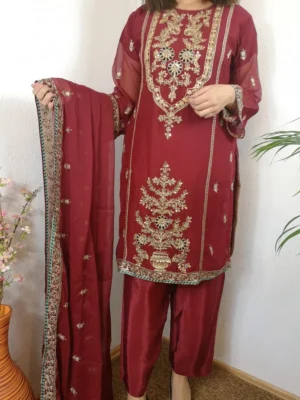 Women Traditional Pakistani Clothes Eid Collection 2023