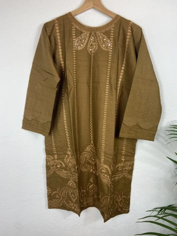 Traditional Pakistani Clothes online in Germany