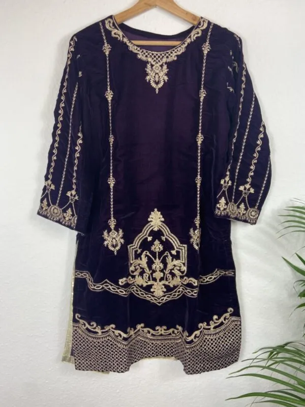 Traditional Pakistani Clothes online in Germany