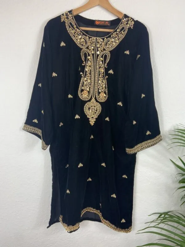 Traditional Pakistani Clothes online in Germany