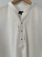almirah off white kurta